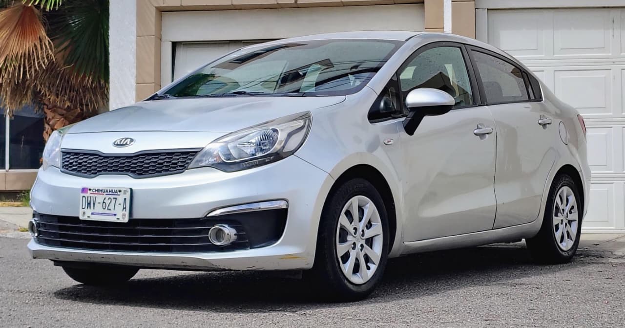KIA RIO LX